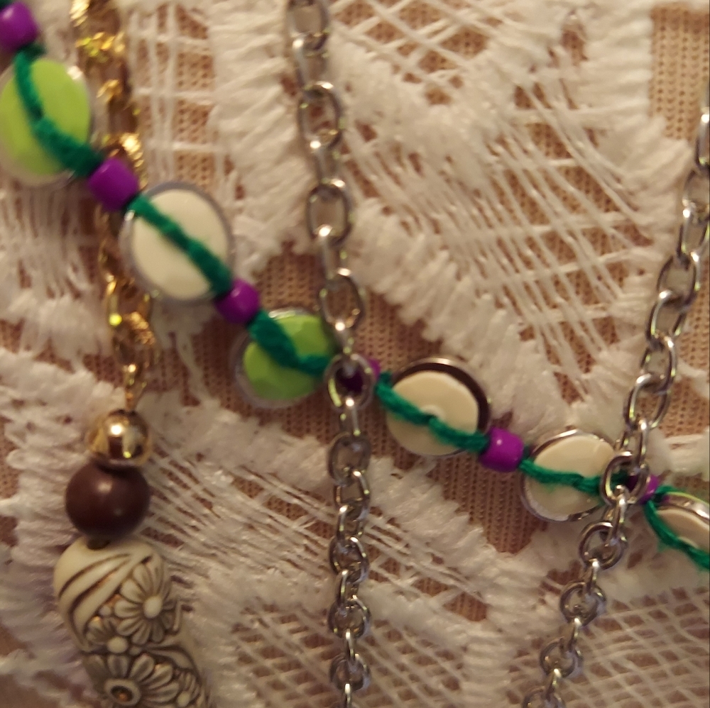 Necklaces #21 - Picture 2 of 5